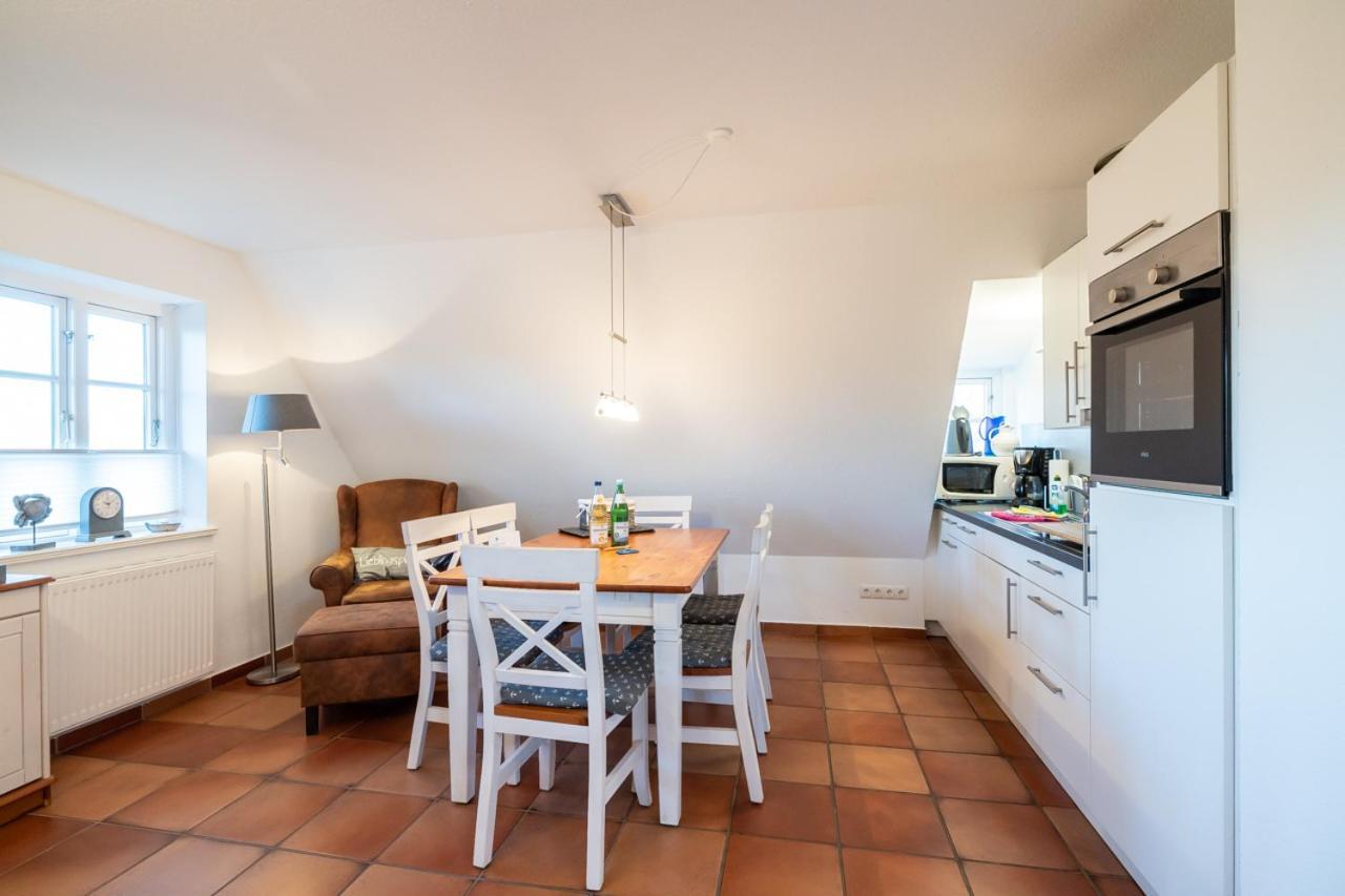 Ferienwohnung Britta Wyk auf Föhr Екстериор снимка