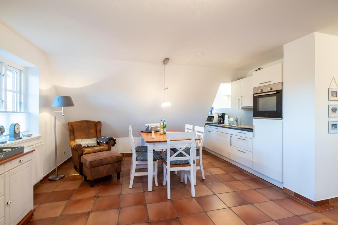 Ferienwohnung Britta Wyk auf Föhr Екстериор снимка